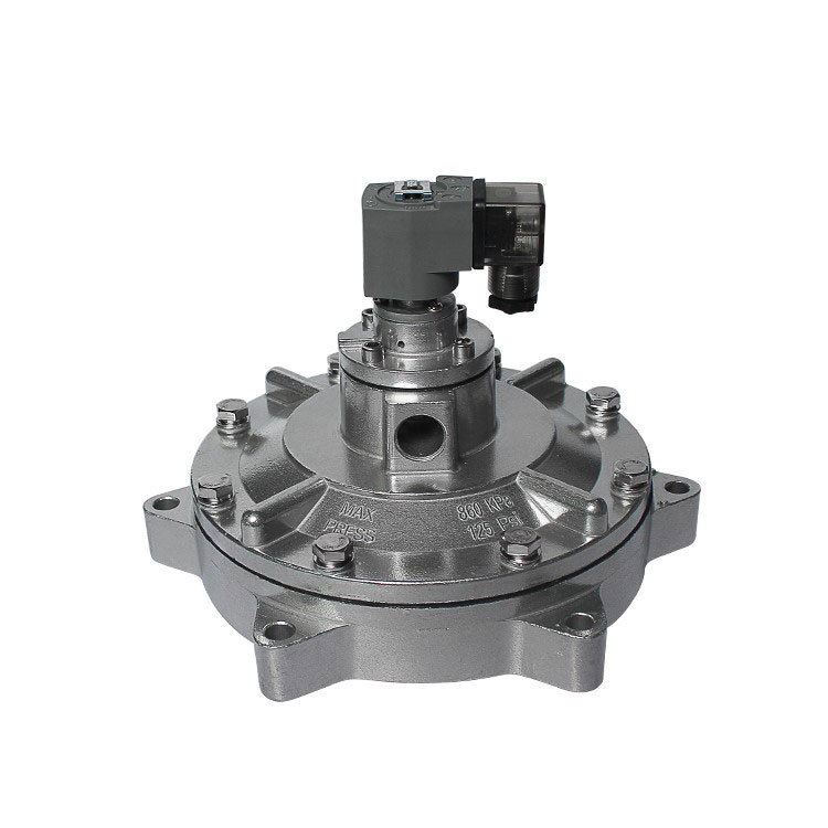 Submerged electromagnetic pulse valve